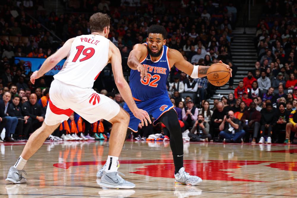 周琦的防守 周琦的防守